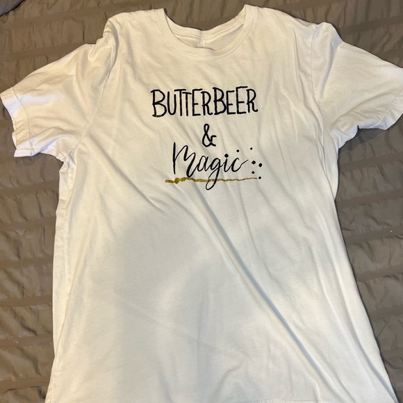 ButterBeer & Magic ✨ Tee - Picture 2 of 4